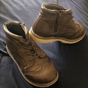 Cat & Jack Boys Brown Zip Boots